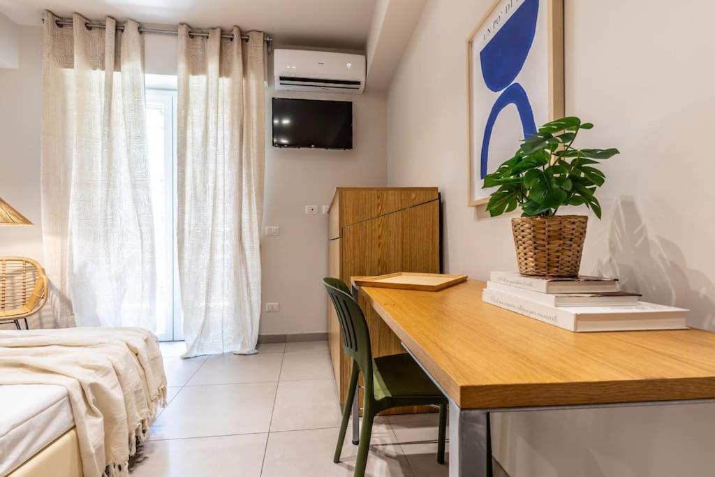 Apartment Dafne Speciale, Elegante Con Balcone *